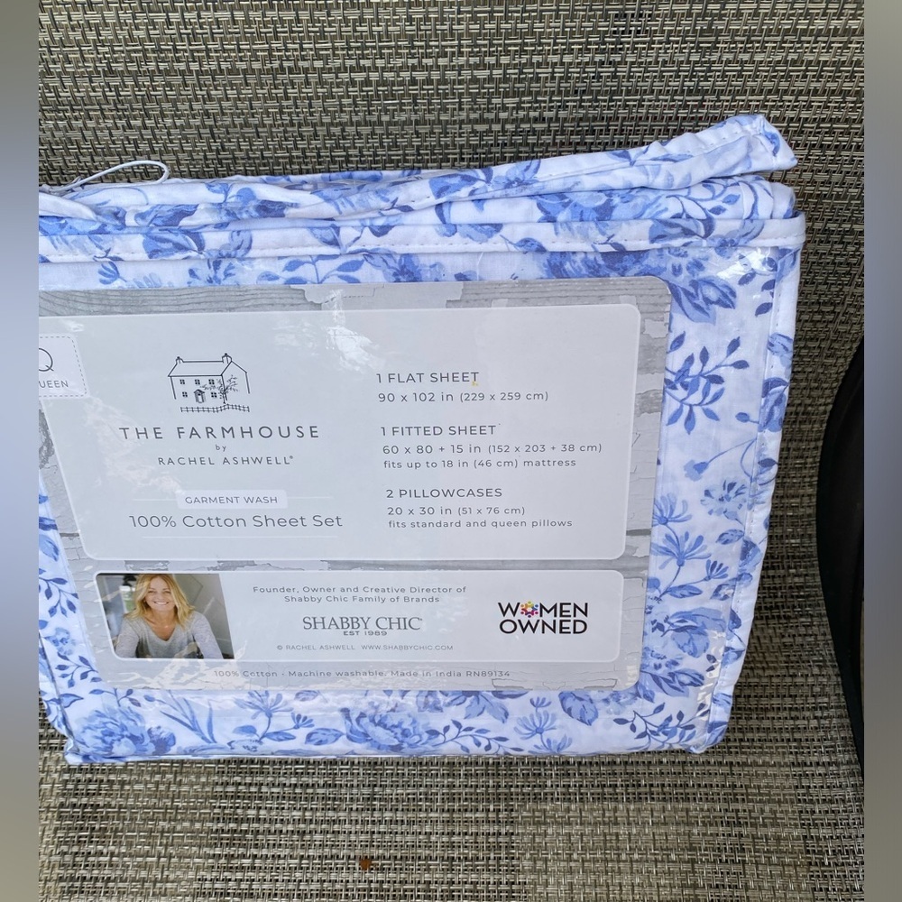 Shabby Chic The Farmhouse Rachel Ashwell Cotton Blue Floral QUEEN Sheet Set 4pc - Picture 5 of 6